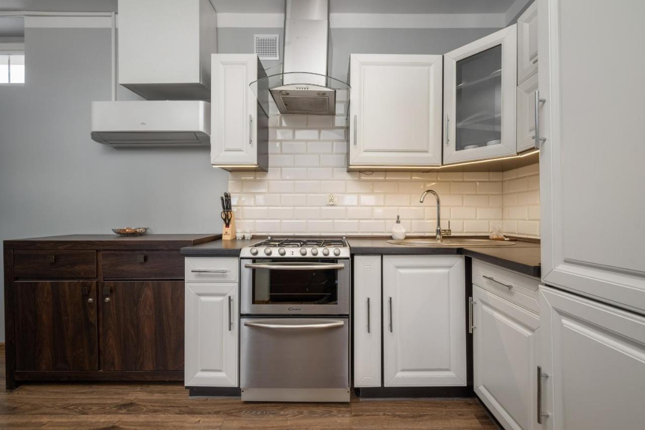 Market Square Corner Apartment Kuznicza By Noclegi Renters Wroclaw Bagian luar foto