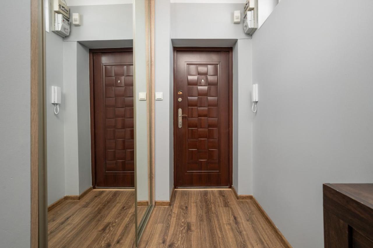Market Square Corner Apartment Kuznicza By Noclegi Renters Wroclaw Bagian luar foto
